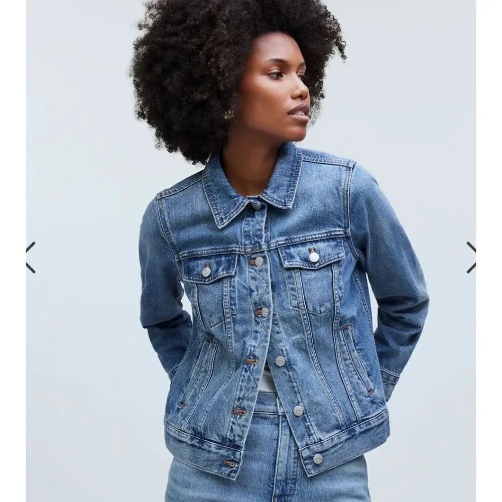 Madewell Classic Jean Jacket in Medford MD243 Women's Blue Size Small